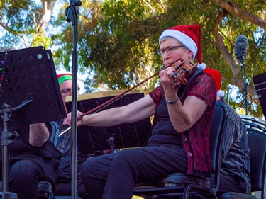 Carols in the Park 2022