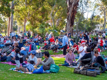 Carols in the Park 2022