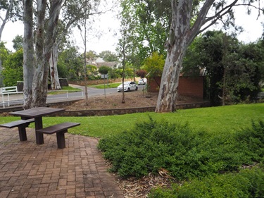 Russell Avenue Memorial Reserve