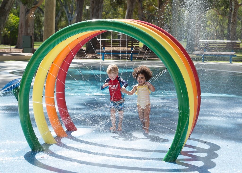 BURNSIDE SWIMMING POOL318web.jpg