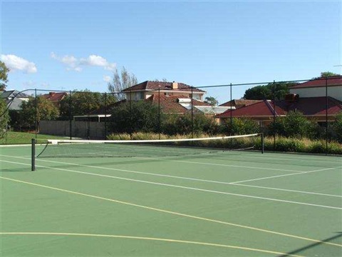 Bennet Reserve Tennis Court