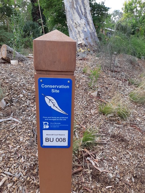 Site Marker_Moorcroft Reserve2.jpg